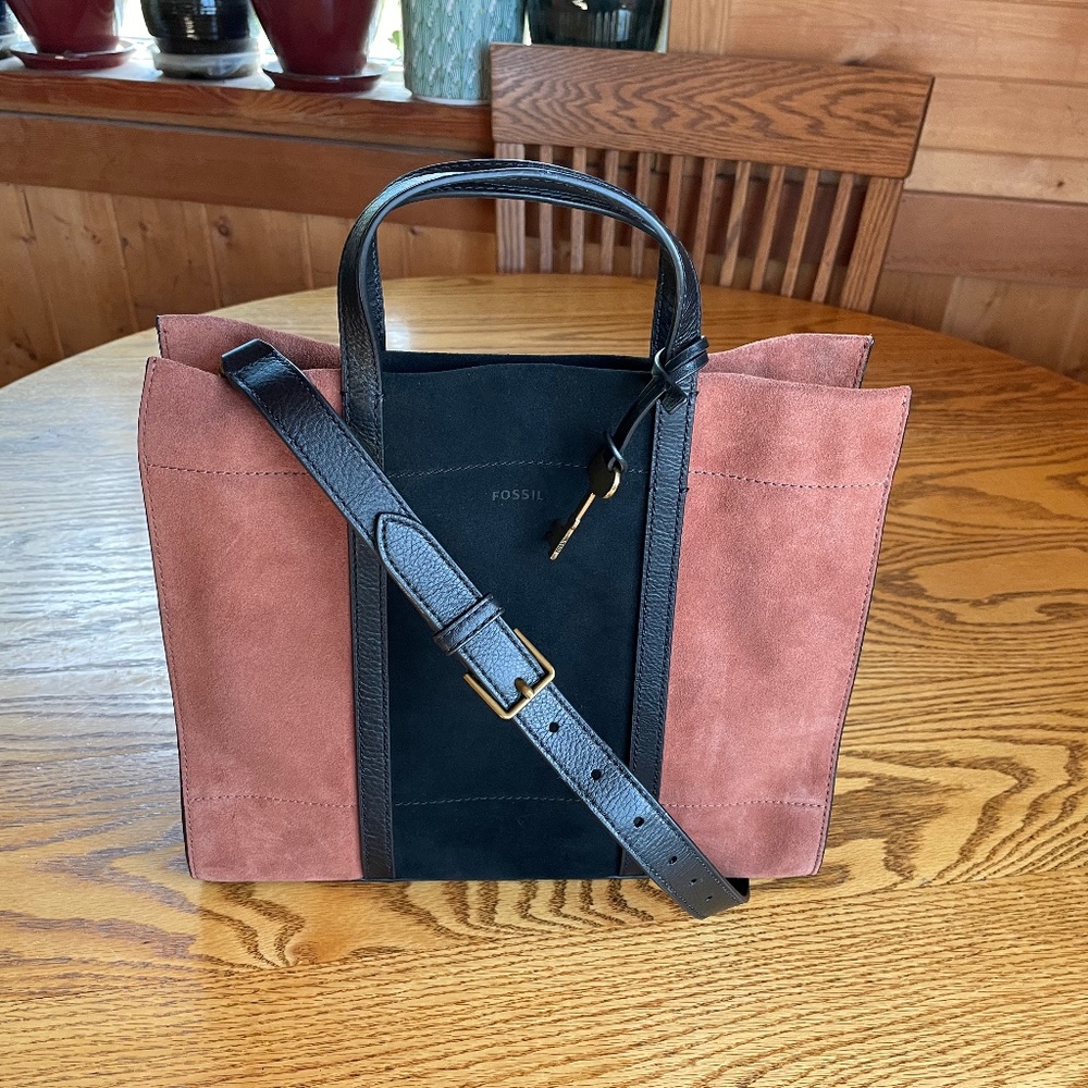 NWT Fossil Carmen Shopper in Brown & Black Suede
